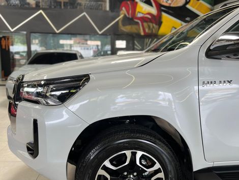 Toyota Hilux CD SRX 4x4 2.8 TDI 16V Diesel Aut.