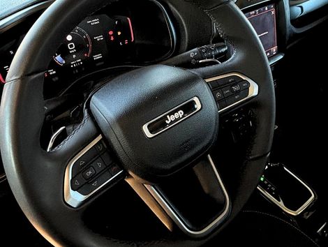 Jeep Renegade Long. T270 1.3 TB 4x2 Flex Aut.