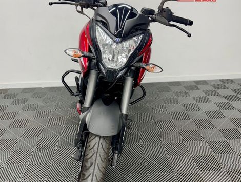 BAJAJ DOMINAR 160