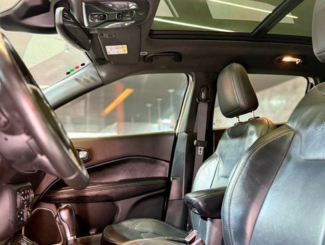 Jeep COMPASS S 2.0 4x4 TB 16V Diesel Aut.