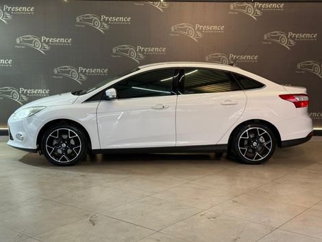 Ford Focus 2.0 16V/SE/SE Plus Flex 5p Aut.