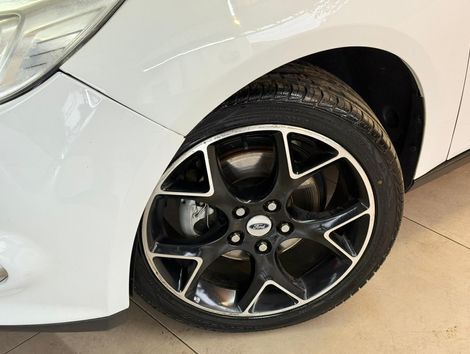 Ford Focus 2.0 16V/SE/SE Plus Flex 5p Aut.