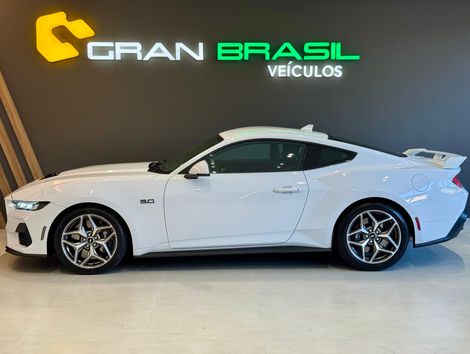 Ford FORD MUSTANG NEW GT V8