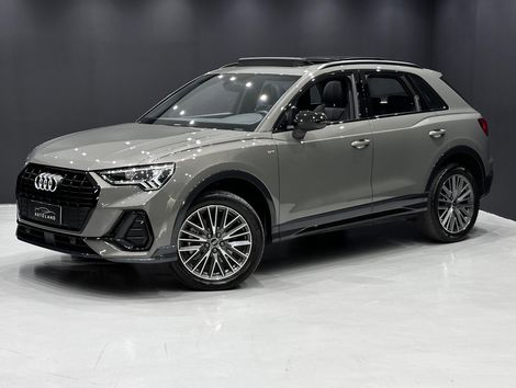 Audi Q3 Perf. Black 2.0 TFSI Tiptr. Quattro