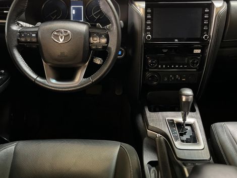 Toyota SW4 SRX 2.8 4X4 DIESEL