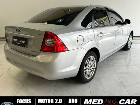 Ford Focus 2.0 16V/SE/SE Plus Flex 5p Aut.