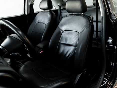 VolksWagen New Beetle 2.0 Mi Mec./Aut.