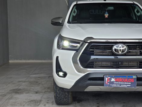 Toyota Hilux CD SRX 4x4 2.8 TDI 16V Diesel Aut.