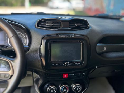 Jeep Renegade Sport 1.8 4x2 Flex 16V Aut.