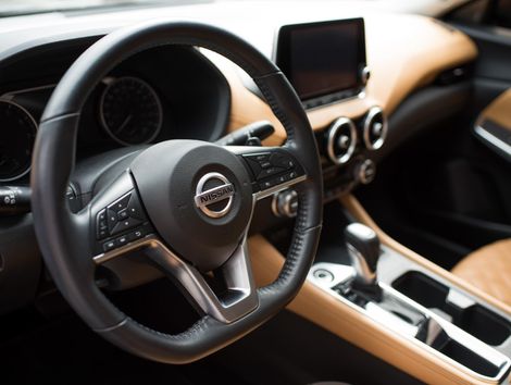 Nissan Sentra Exclu. Int. Premium 2.0 16V Aut.