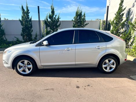 Ford Focus 2.0 16V/ 2.0 16V Flex 5p