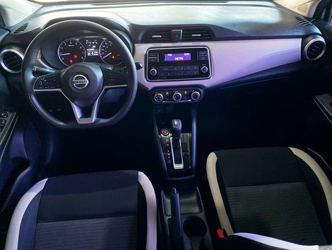 Nissan VERSA Sense 1.6 16V Flex Aut.