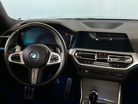 BMW 330e M Sport 2.0 Turbo Aut. (Híbrido)