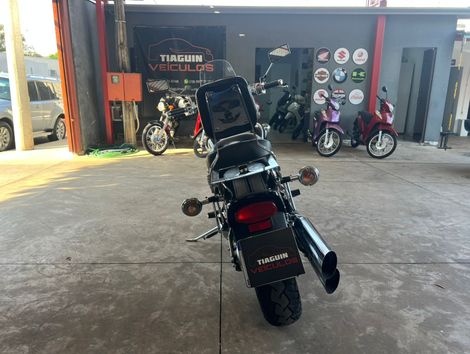 YAMAHA XVS 650 DRAG STAR