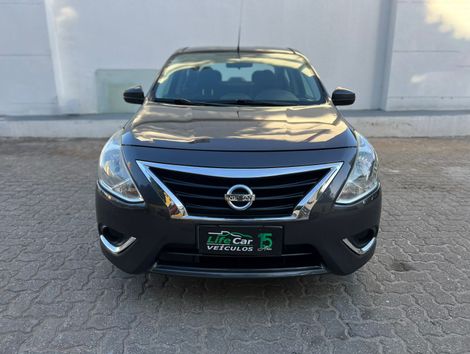 Nissan VERSA SV 1.6 16V FlexStart 4p Aut.