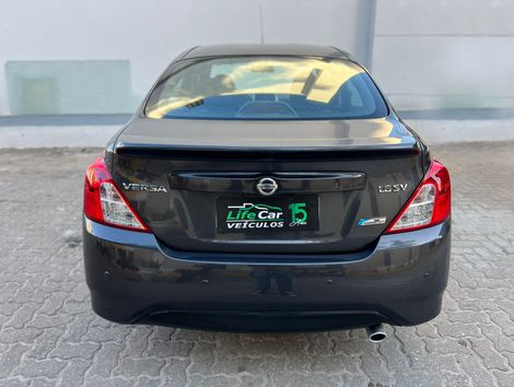 Nissan VERSA SV 1.6 16V FlexStart 4p Aut.
