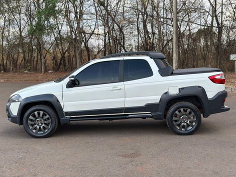 Fiat Strada Adventure1.8/ 1.8 LOCKER Flex CD