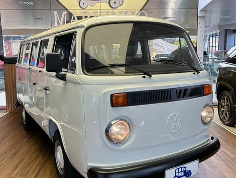 VolksWagen Kombi Standard/ Luxo/ Série Prata