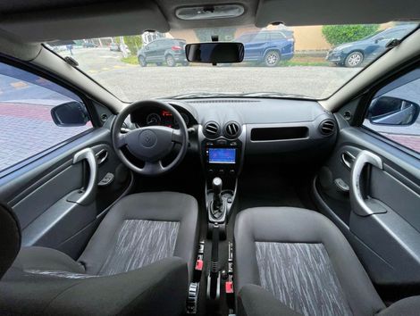 Renault SANDERO Authentique Hi-Flex 1.0 16V 5p