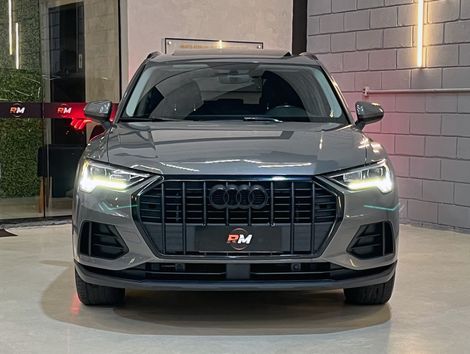 Audi Q3 P. Plus 1.4 TFSI Flex/P.Plus S-tronic