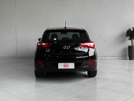 Hyundai i30 1.8 16V Aut. 5p