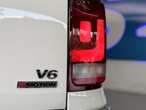 VolksWagen AMAROK Highline CD 3.0 4x4 TB Dies. Aut.