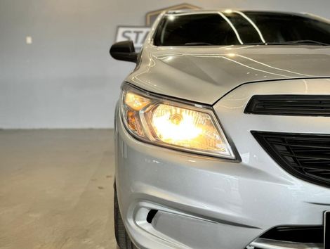 Chevrolet ONIX HATCH LS 1.0 8V FlexPower 5p Mec.