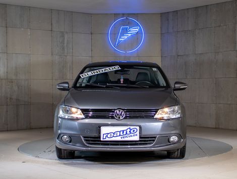 VolksWagen JETTA Highline 2.0 TSI 16V 4p Tiptronic