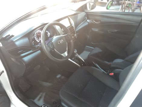 Toyota YARIS XL Sedan 1.5 Flex 16V 4p Aut.