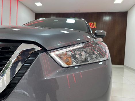 Nissan KICKS SL 1.6 16V FlexStar 5p Aut.