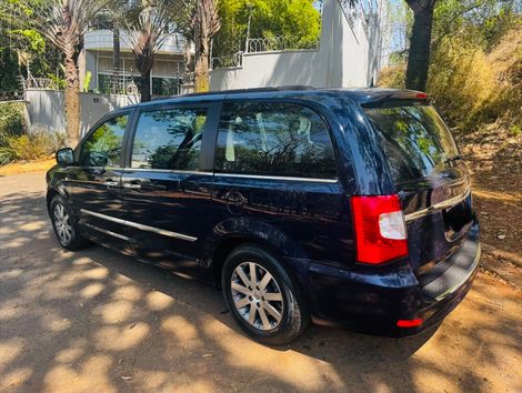 Chrysler TOWN & COUNTRY Touring 3.6 V6 Aut.