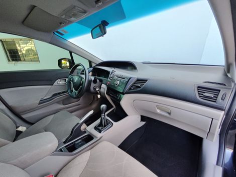 Honda Civic Sedan LXS 1.8/1.8 Flex 16V Mec. 4p