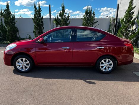 Nissan VERSA SL 1.6 16V FlexStart 4p Mec.
