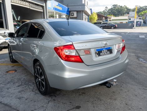 Honda Civic Sedan LXR 2.0 Flexone 16V Aut. 4p
