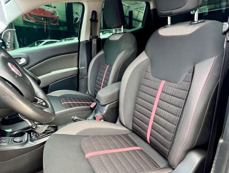 Fiat Toro Freedom 1.8 16V Flex Aut.