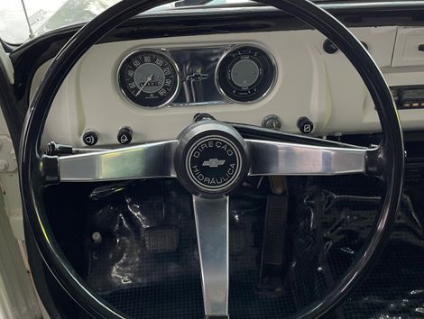 Chevrolet C-10 - 6cc gasolina