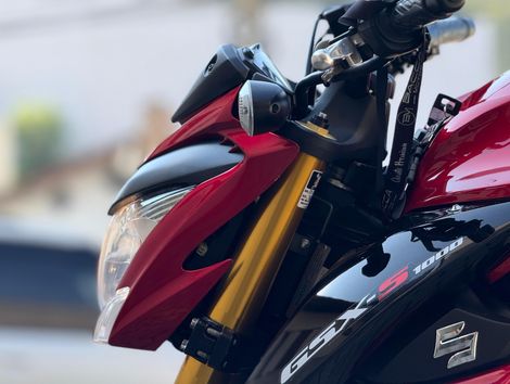 SUZUKI GSX-S 1000