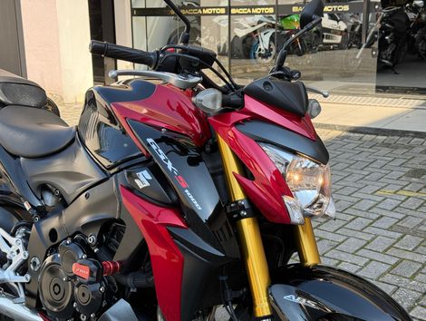 SUZUKI GSX-S 1000