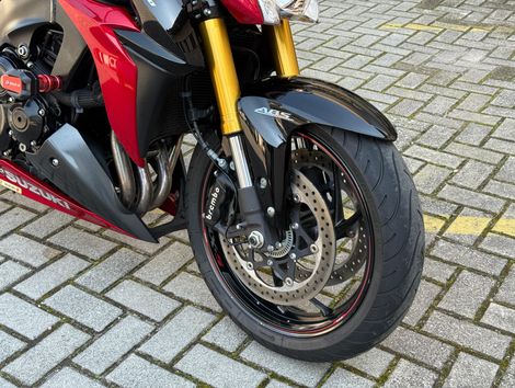 SUZUKI GSX-S 1000