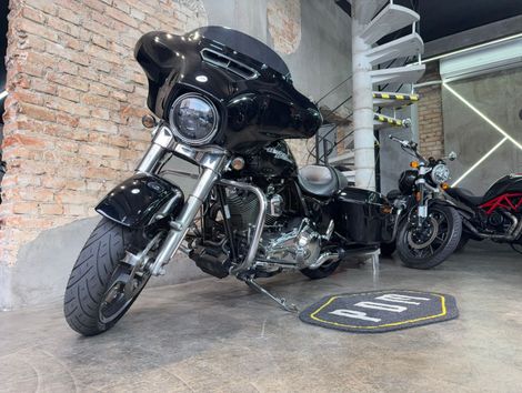 Harley STREET GLIDE FLHX