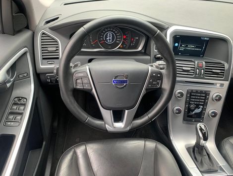 Volvo XC 60 T-5 KINETIC 2.0 245cv FWD 5p