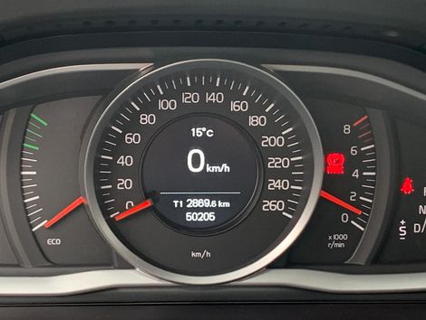 Volvo XC 60 T-5 KINETIC 2.0 245cv FWD 5p