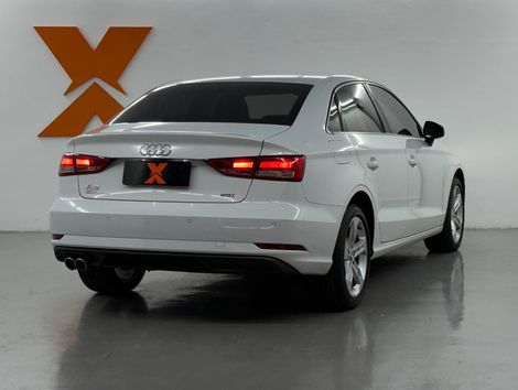 Audi A3 Sedan Prestige Plus 1.4 TFSI Flex Tip