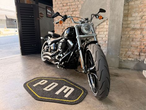 Harley SOFTAIL BREAKOUT FXSB
