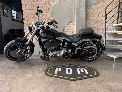 Harley SOFTAIL BREAKOUT FXSB