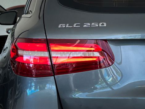 Mercedes GLC 250 Highway 4MATIC 2.0 TB Aut.