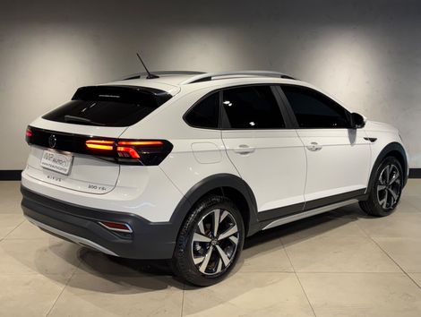 VolksWagen Nivus Highline 1.0 200 TSI Flex Aut.
