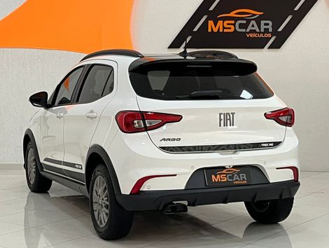 Fiat ARGO TREKKING 1.3 8V Flex