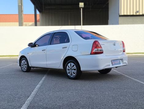 Toyota ETIOS XS Sedan 1.5 Flex 16V 4p Aut.
