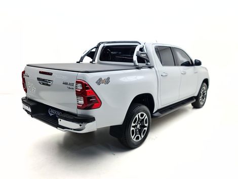 Toyota Hilux CD SRX 4x4 2.8 TDI 16V Diesel Aut.